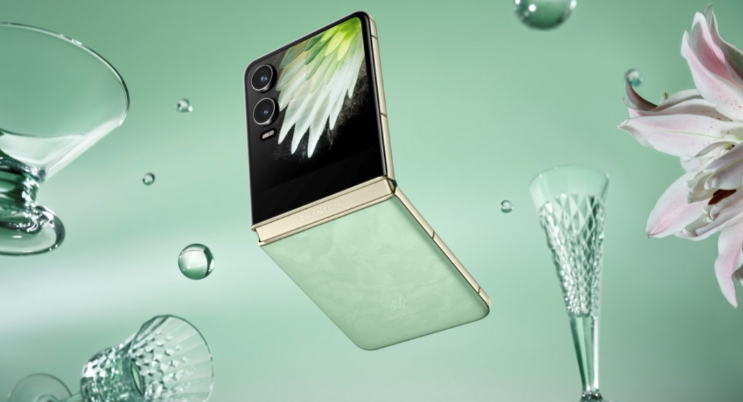 Tecno has launched two cutting-edge foldable smartphones, the Phantom V Flip2 and Phantom V Fold2, equipped with advanced AI features. Photo/Courtesy.