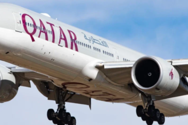 Qatar Airways debuts first Boeing 777 equipped with Starlink connectivity.