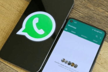 Zimbabwe's government has rolled out a new regulation mandating that administrators of WhatsApp groups obtain licenses. Photo/Courtesy.