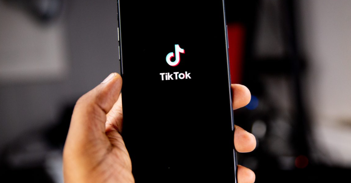 TikTok began restoring its services on Sunday after President-elect Donald Trump said he would revive the app's access in the U.S. when he returns to power on Monday. Photo/ Courtesy.